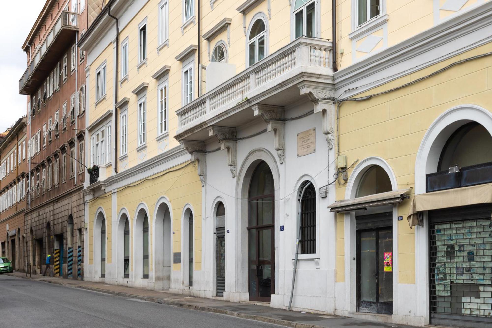 Arcobaleno Trieste Via Udine 19 Eksteriør bilde